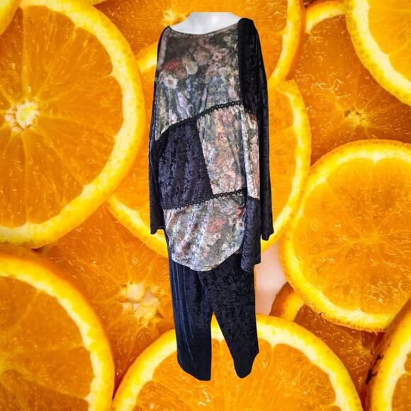 Kathyrn Deene Pants Suit Velour Black with Colorful Patches Size 26/28‎ - Picture 10 of 11